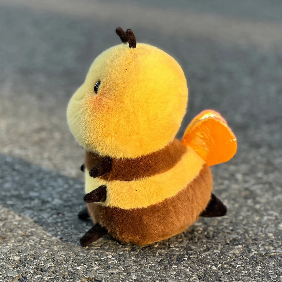 Cute-Little-Bee-Stuffed-Animal-3 - Cubforest