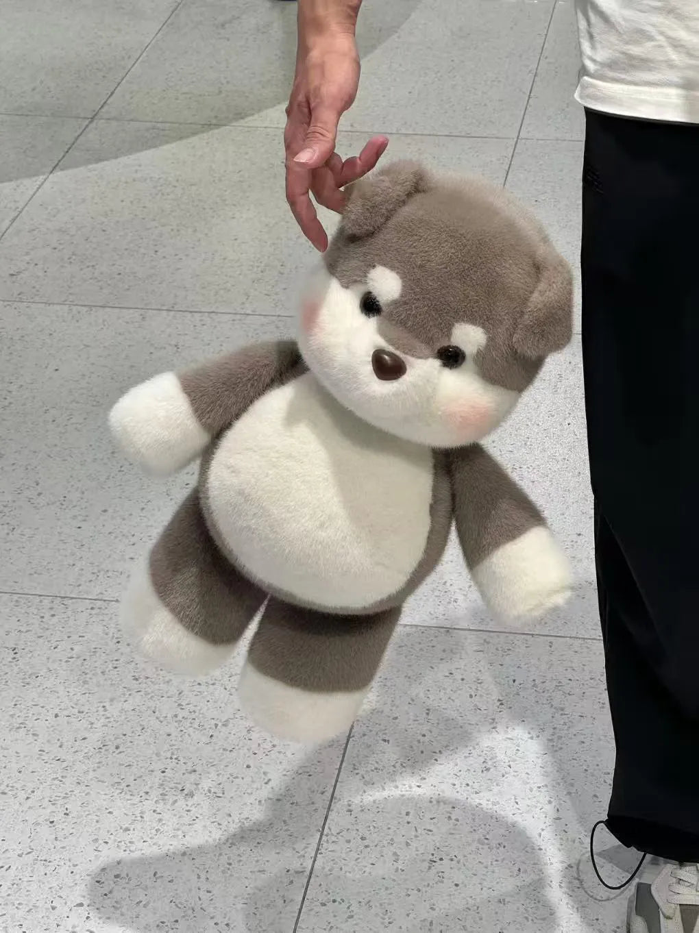 Cute-Running-Alaskan-Malamute-Stuffed-Animal-1 - Cubforest