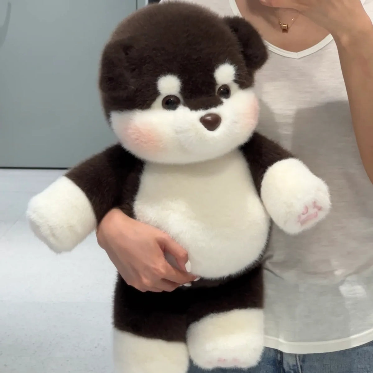 Cute-Running-Alaskan-Malamute-Stuffed-Animal-3 - Cubforest